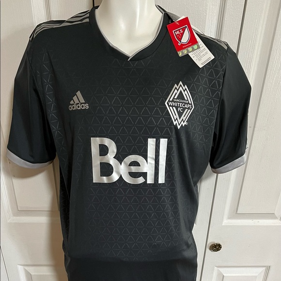 Vancouver Whitecaps Jersey - Picture 1 of 5